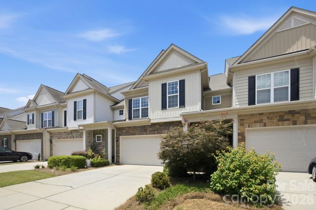 5842 Glassport Lane, Charlotte, NC 28210