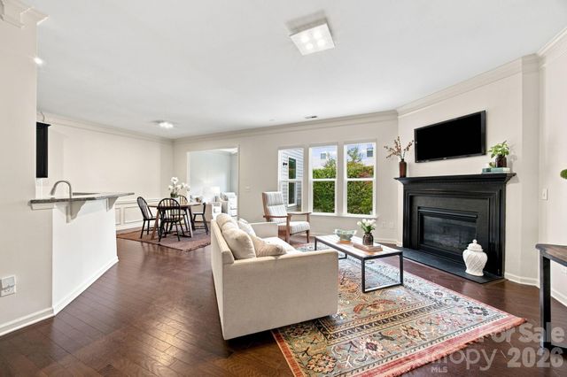 5842 Glassport Lane, Charlotte, NC 28210