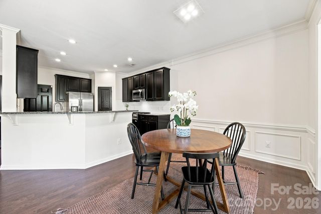5842 Glassport Lane, Charlotte, NC 28210
