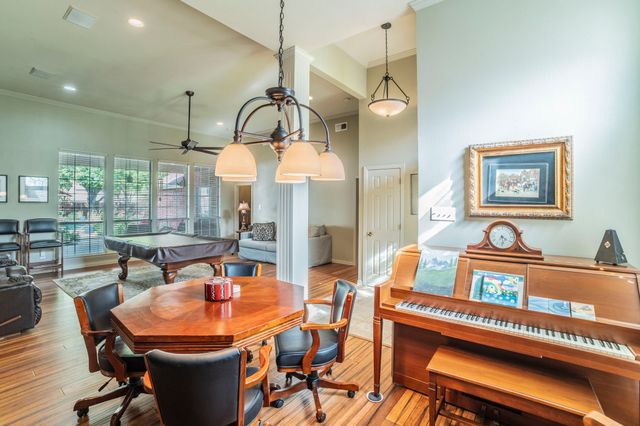 1006 Sandra Lane, Grand Prairie, TX 75052