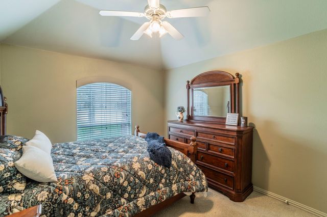 1006 Sandra Lane, Grand Prairie, TX 75052