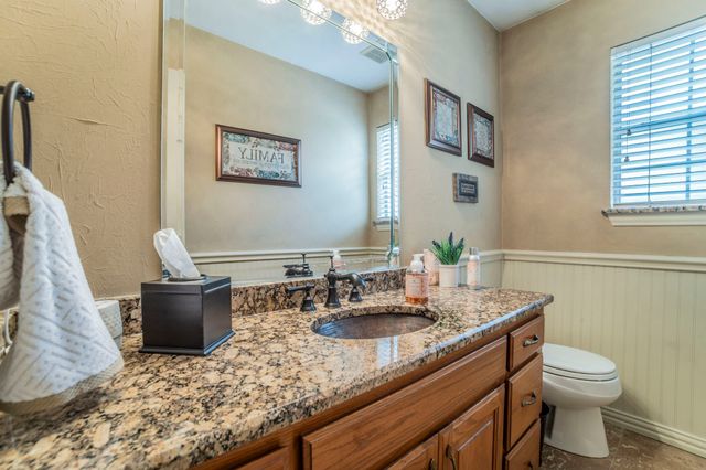 1006 Sandra Lane, Grand Prairie, TX 75052