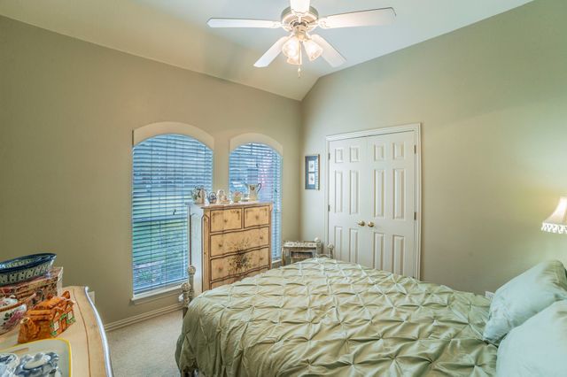 1006 Sandra Lane, Grand Prairie, TX 75052