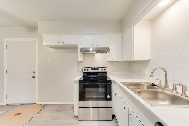 1313 Willow Wood Court, Irving, TX 75060