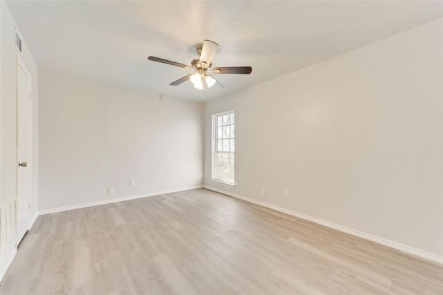 1313 Willow Wood Court, Irving, TX 75060