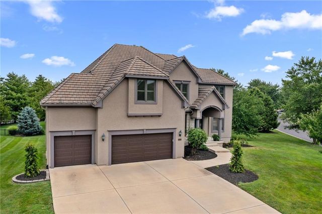 14525 Ballentine Street, Overland Park, KS 66221