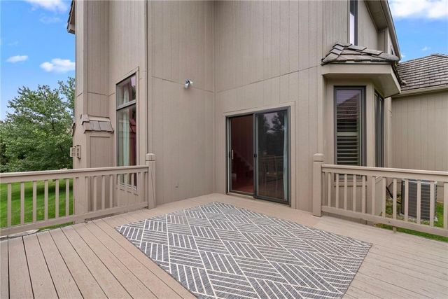 14525 Ballentine Street, Overland Park, KS 66221