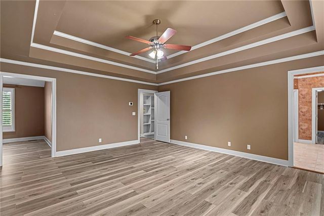 14525 Ballentine Street, Overland Park, KS 66221