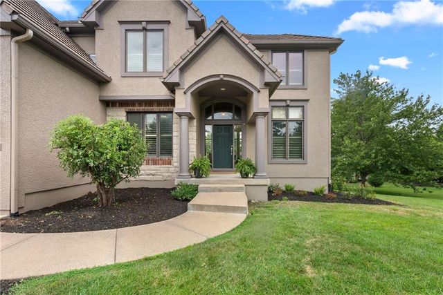 14525 Ballentine Street, Overland Park, KS 66221