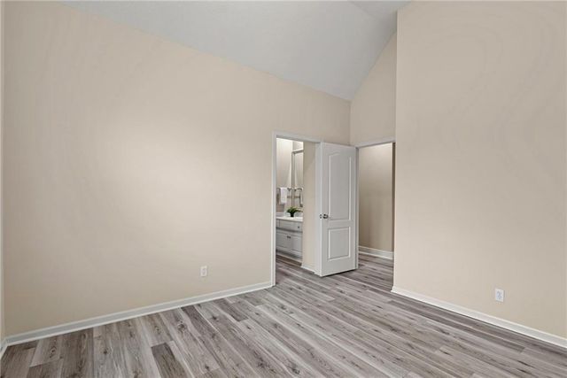 14525 Ballentine Street, Overland Park, KS 66221