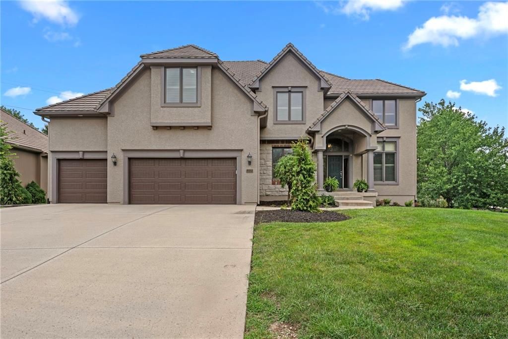 14525 Ballentine Street, Overland Park, KS 66221