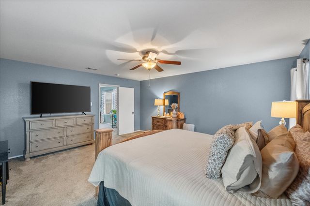 1704 Village Park Court, Burleson, TX 76028