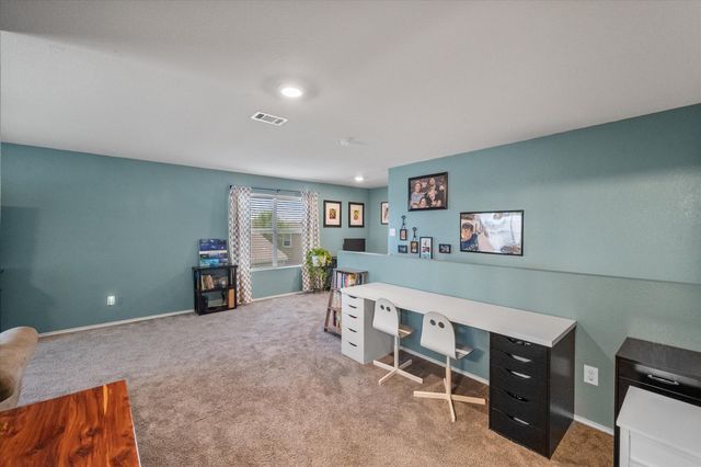 1704 Village Park Court, Burleson, TX 76028