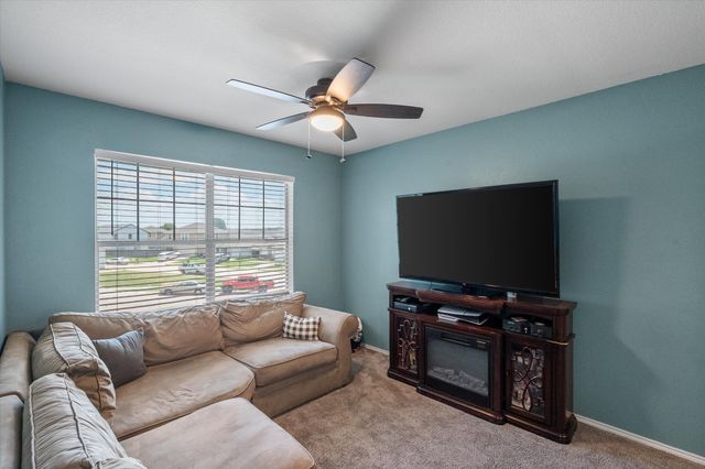 1704 Village Park Court, Burleson, TX 76028