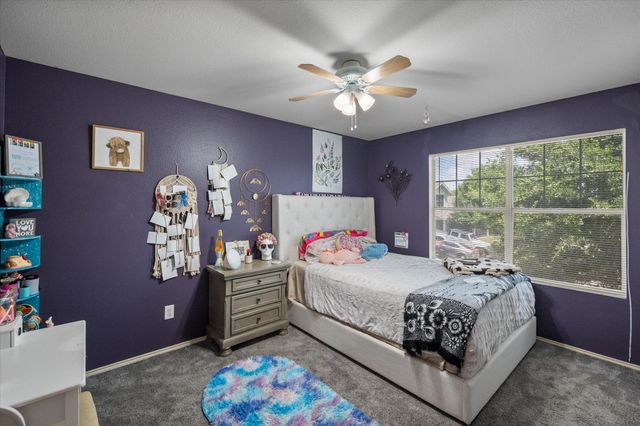 1704 Village Park Court, Burleson, TX 76028