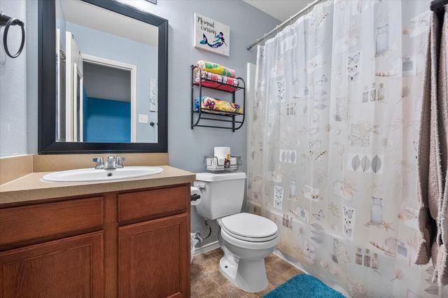 1704 Village Park Court, Burleson, TX 76028