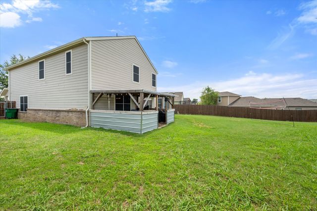 1704 Village Park Court, Burleson, TX 76028