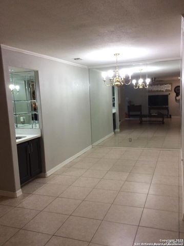 4212 Medical Dr Unit 909, San Antonio, TX 78229