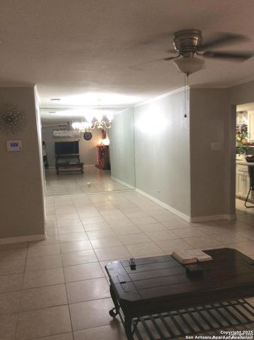 4212 Medical Dr Unit 909, San Antonio, TX 78229