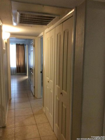 4212 Medical Dr Unit 909, San Antonio, TX 78229