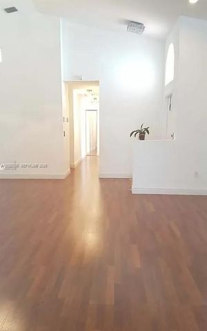 1433 NW 153rd Ave 1433, Pembroke Pines, FL 33028