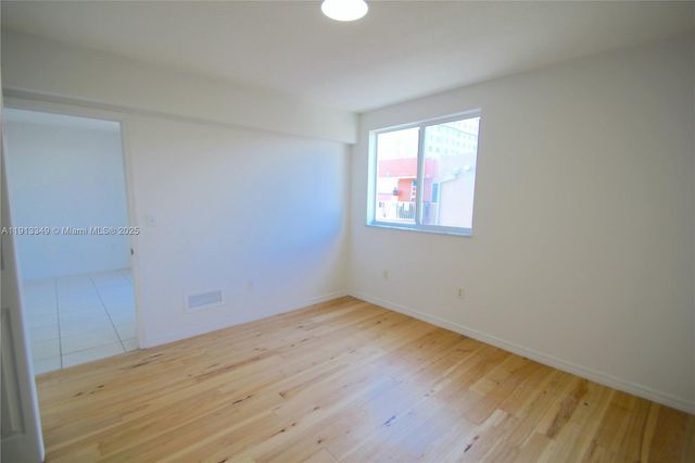 218 NW 12th Avenue 502, Miami, FL 33128