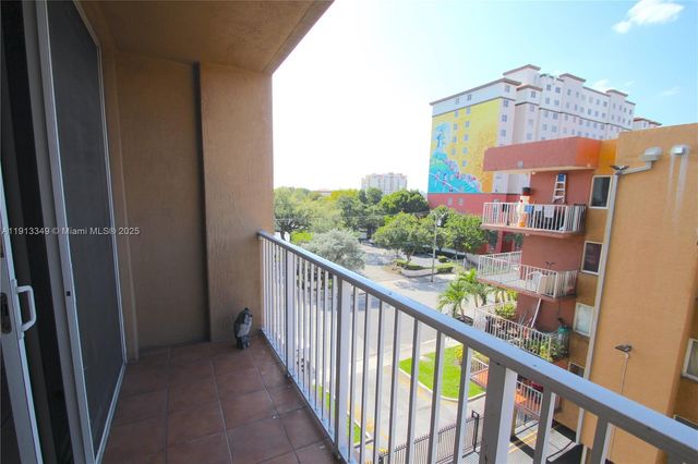 218 NW 12th Avenue 502, Miami, FL 33128