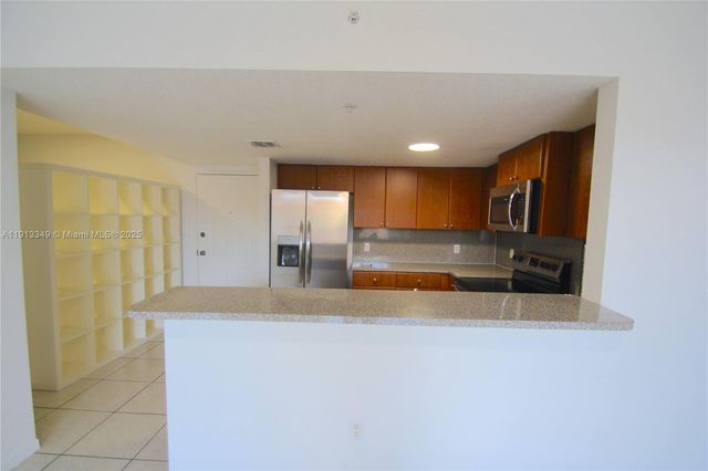 218 NW 12th Avenue 502, Miami, FL 33128