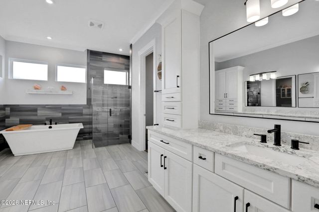 200 WHITE HORSE Way, St. Johns, FL 32259