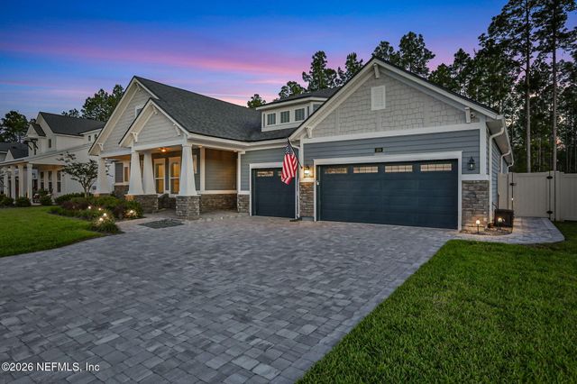 200 WHITE HORSE Way, St. Johns, FL 32259