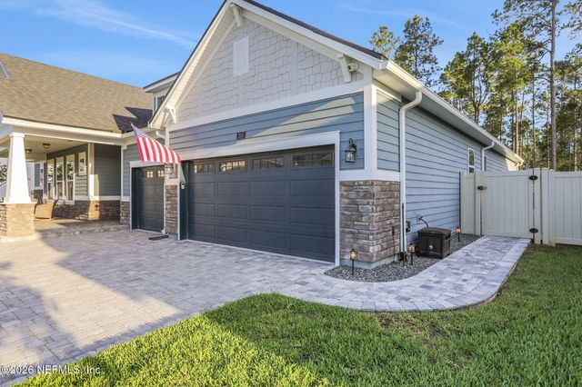 200 WHITE HORSE Way, St. Johns, FL 32259