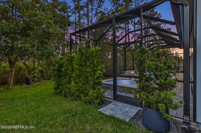 200 WHITE HORSE Way, St. Johns, FL 32259