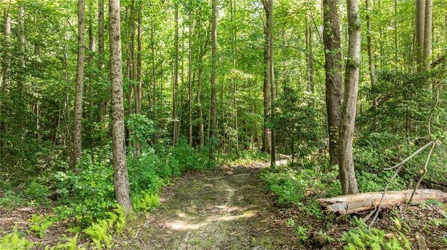 34AC Windsor RD, Dutton, VA 23050