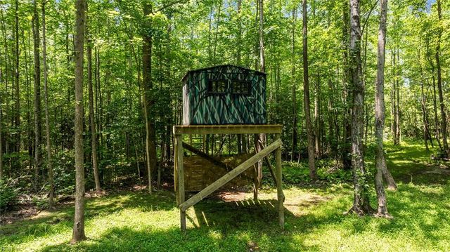 34AC Windsor RD, Dutton, VA 23050