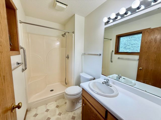1310 Ashley Drive, Iowa City, IA 52246