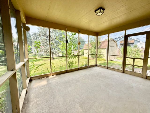 1310 Ashley Drive, Iowa City, IA 52246