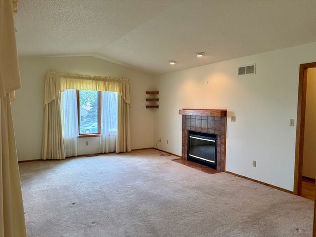 1310 Ashley Drive, Iowa City, IA 52246