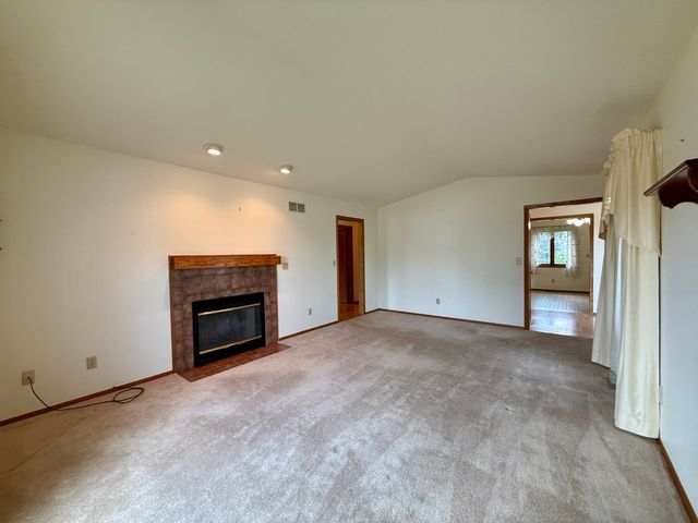 1310 Ashley Drive, Iowa City, IA 52246