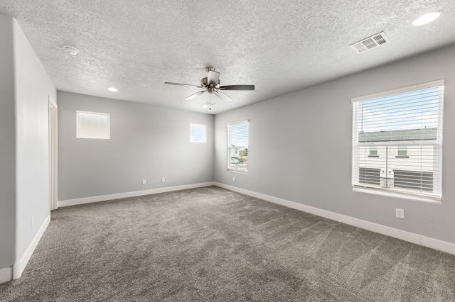 3617 Queen Court NE, Rio Rancho, NM 87144