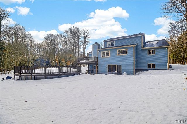 6311 Hidden Meadow Dr, Marcy, NY 13403