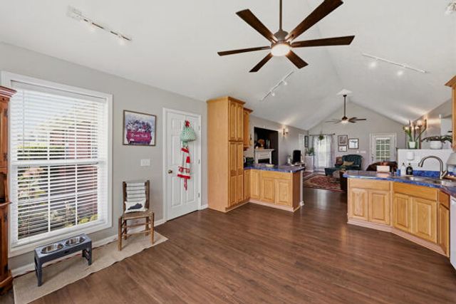 101 Whispering Hills Drive, Berea, KY 40403