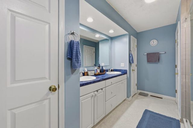 101 Whispering Hills Drive, Berea, KY 40403