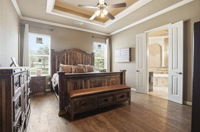 176 Horizon Circle, Azle, TX 76020