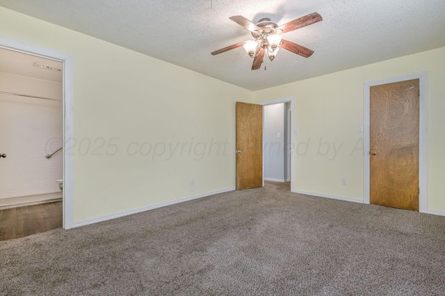 1704 Holly Lane, Pampa, TX 79065