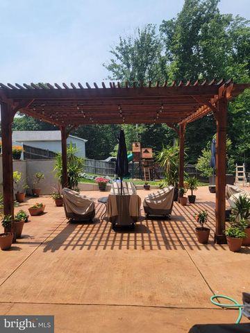202 BONHILL DR, Fort Washington, MD 20744
