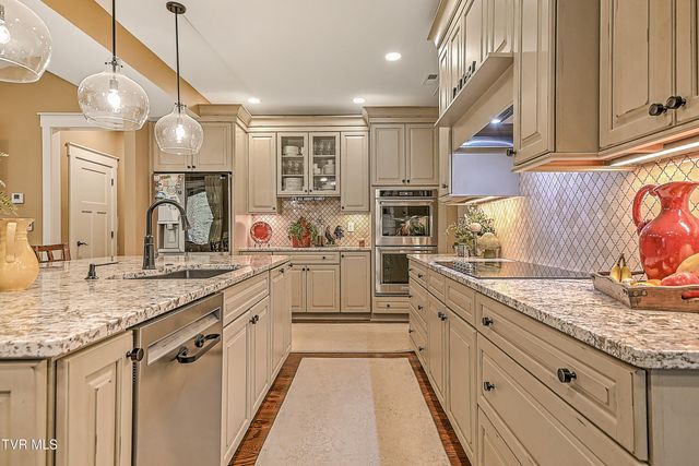 127 Allison Timbers Road, Piney Flats, TN 37686