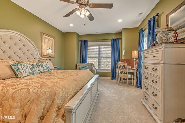 127 Allison Timbers Road, Piney Flats, TN 37686