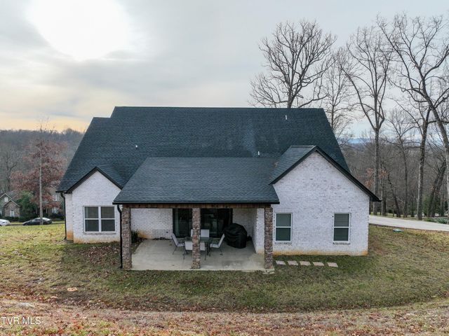 127 Allison Timbers Road, Piney Flats, TN 37686