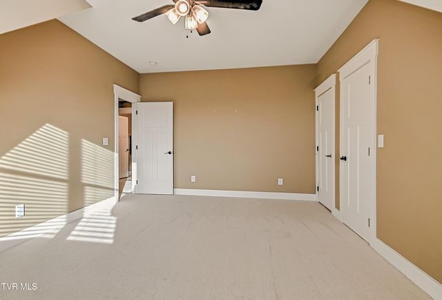 127 Allison Timbers Road, Piney Flats, TN 37686