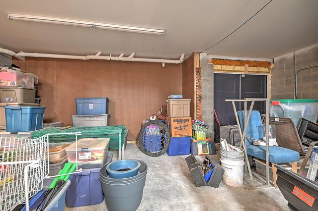 127 Allison Timbers Road, Piney Flats, TN 37686